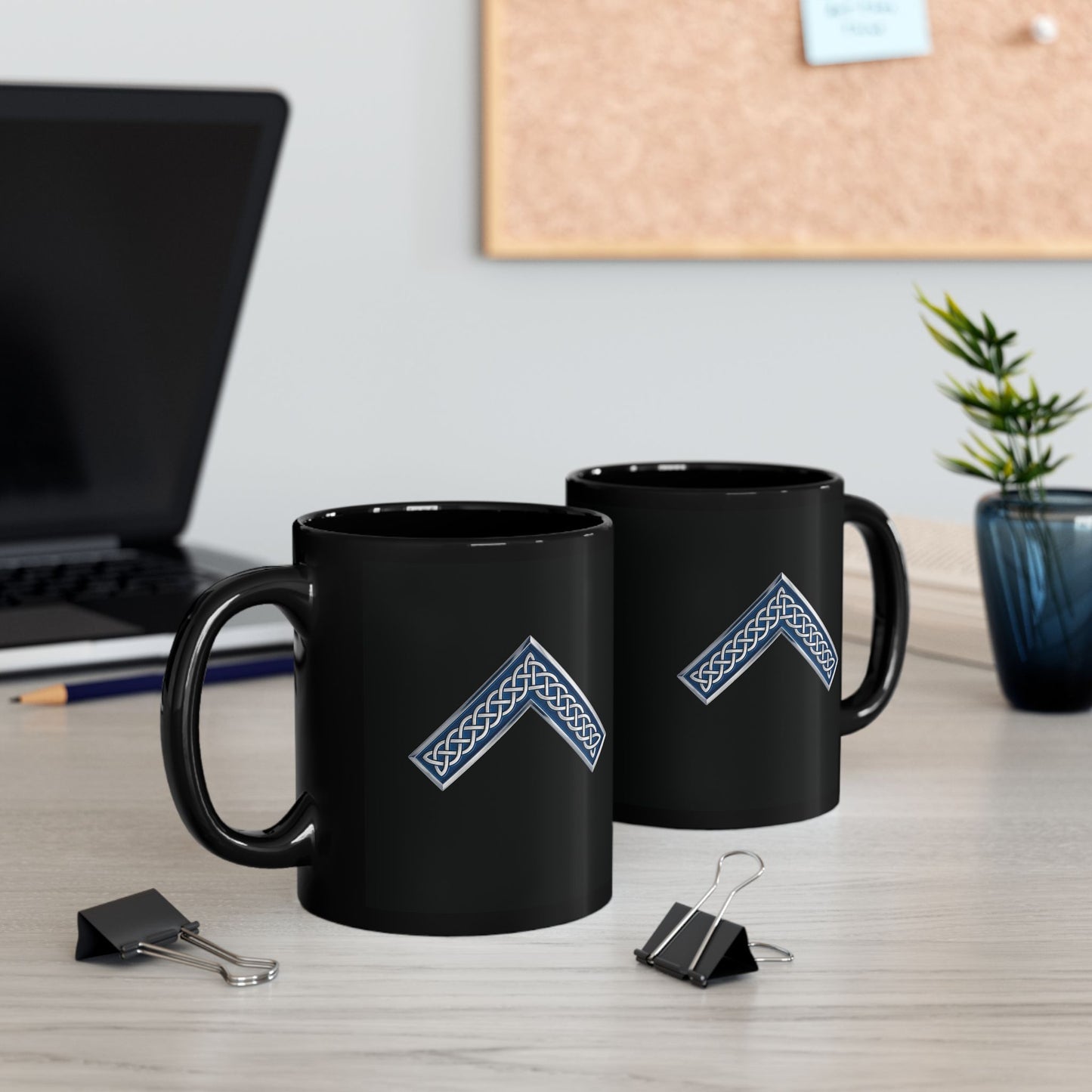 Two-Sided Worshipful Master Jewel Celtic Knot Black Coffee Mug (11oz, 15oz)